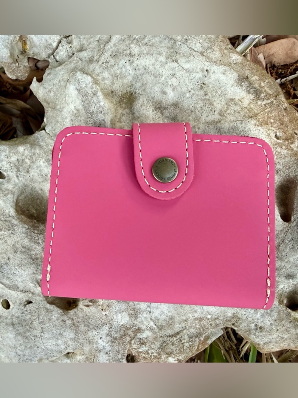 Portland leather mini bifold wallet Margot Hot Pink